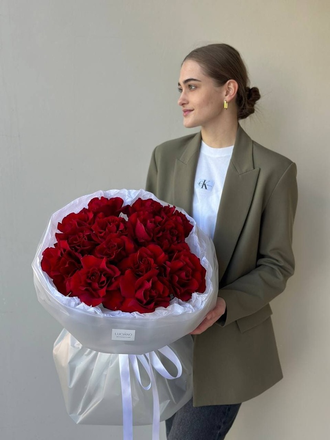 Моно букет из французских роз Explorer - 15 шт