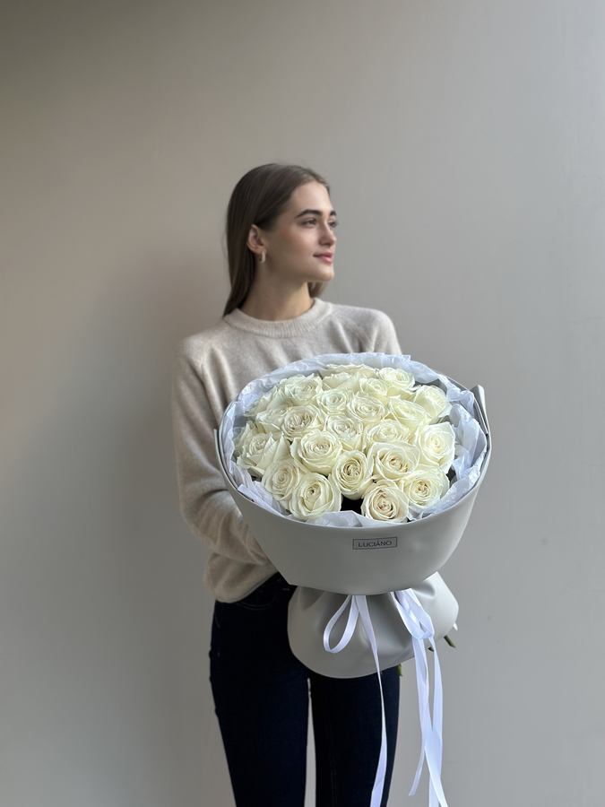 Моно букет из роз Playa Blanca - 25 шт